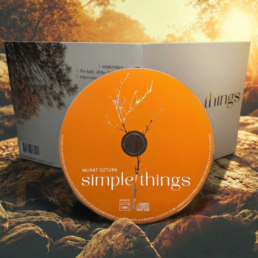 Guide des supports physiques : Bien choisir son packaging CD 18 Livret intérieur et typographie album pour Murat Öztürk « Simple Things » — Graphisme FKWeb